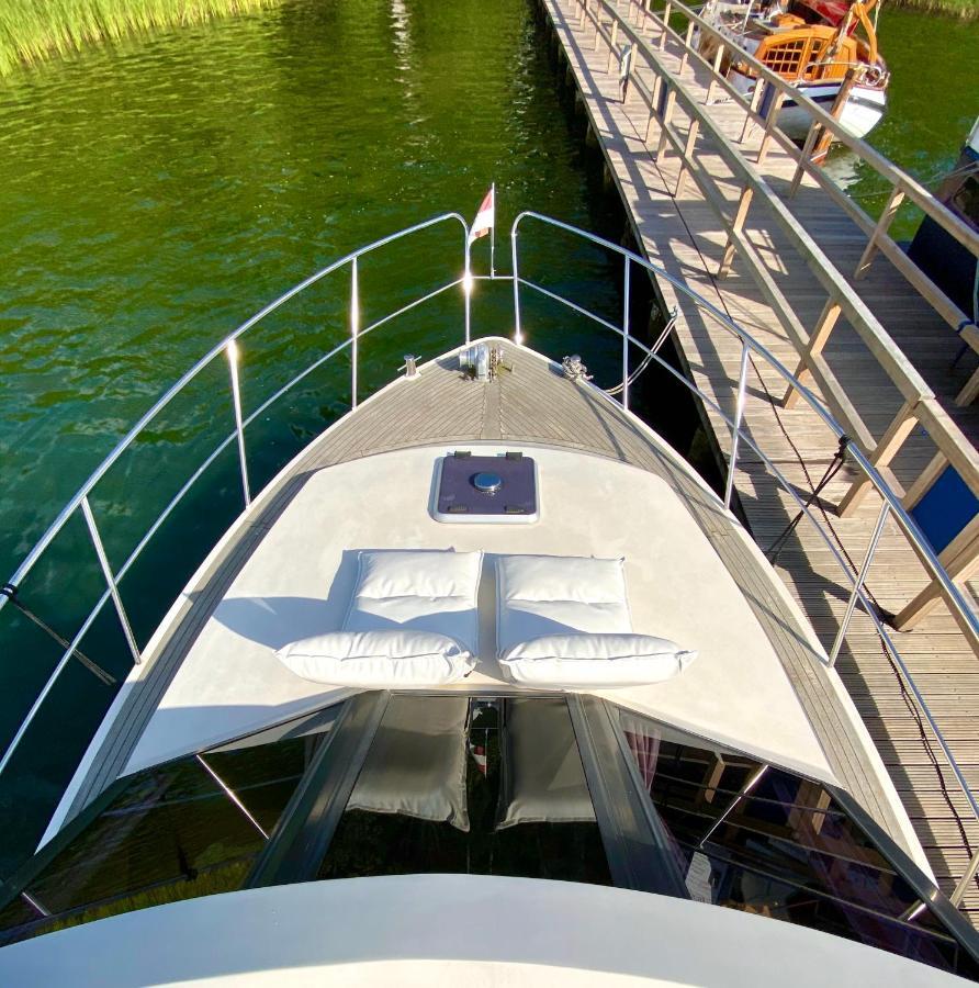 Luxusurlaub Auf Der Amavida Yacht / Scharmuetzelsee باد سارو المظهر الخارجي الصورة